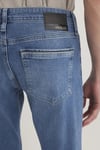 Mavi Hunter Pamuklu Regular Straight Normal Bel Düz Paça Jeans Erkek Kot Pantolon 0020287863 MAVİ