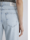 Mavi Leila % 100 Pamuk Baggy Fit Yüksek Bel Daralan Paça Jeans Bayan Kot Pantolon 1010600-89581 AÇIK MAVİ