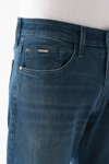 Mavi Marcus Pamuklu Normal Bel Slim Fit Daralan Paça Jeans Erkek Kot Pantolon 0035182405 LACİVERT