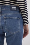 Mavi Molly Pamuklu Bootcut Fit Normal Bel Geniş Paça Jeans Bayan Kot Pantolon 1013690520 MAVİ