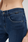 Mavi Molly Streç Pamuklu Straight Fit Normal Bel Çizme Paça Jeans Bayan Kot Pantolon 1013684068 LACİVERT