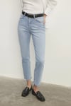 Mavi New York Streç Pamuklu Straight Fit Yüksek Bel Düz Paça Jeans Kadın Kot Pantolon 101441-86391 AÇIK MAVİ