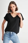 Mavi Pamuku Loose Fit Cepli V Yaka Basic Bayan T Shirt 1600961-900 SİYAH