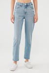 Mavi Star Pamuklu Yırtıklı Yüksek Bel Mom Jeans Kadın Kot Pantolon 101077-30503 AÇIK MAVİ
