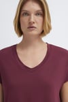 Mavi V Yaka Yumuşak Dökümlü Basic Kadın T Shirt 167714-70393 BORDO