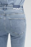 Mavi Viola Yüksek Bel Slim Straight Düz Paça Jeans Kadın Kot Pantolon 101048-84189 AÇIK MAVİ