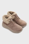 Max Cushioning Elite 2.0 Boot Snow Daze Logolu Bağcıklı Peluş Detaylı Kadın Bot 144368 DKTP KOYU BEJ