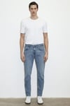 Milan Pamuklu Tapered Fit Normal Bel Daralan Paça Jeans Erkek Kot Pantolon 0081083030 AÇIK MAVİ