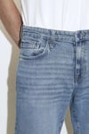Milan Pamuklu Tapered Fit Normal Bel Daralan Paça Jeans Erkek Kot Pantolon 0081083030 AÇIK MAVİ