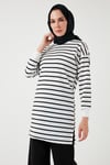 Modest Çizgili Pamuklu Regular Fit Bisiklet Yaka Kadın Tunik 5865784 BEYAZ