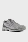 New Balance Logolu Kalın Taban Sneaker Bayan Ayakkabı U1906RNY GRİ