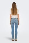 Onlblush Pamuklu Skinny Fit Orta Bel Dar Paça Jeans Kadın Kot Pantolon 15338296 AÇIK MAVİ