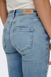 Onlblush Pamuklu Skinny Fit Orta Bel Dar Paça Jeans Kadın Kot Pantolon 15338296 AÇIK MAVİ