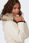 Onliris Regular Fit Çıkarılabilir Kapüşonlu Kadın Parka 15304625 BEJ
