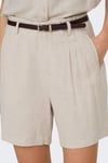 Onlsiesta Keten Karışımlı Regular Fit Kemer Detaylı Kadın Short 15367413 TAŞ