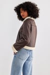 Only Onlbetty Regular Fit Yapay Tüylü Geniş Yaka Kısa Kadın Mont 15324138 KAHVE