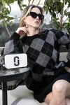 Oversize Fit Bisiklet Yaka Baklava Desenli Kadın Kazak 4615579 SİYAH