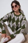 Oversize Fit Bisiklet Yaka Baklava Desenli Yumuşak Dokulu Kadın Kazak 4616223 HAKİ
