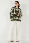 Oversize Fit Bisiklet Yaka Baklava Desenli Yumuşak Dokulu Kadın Kazak 4616223 HAKİ