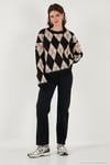 Oversize Fit Bisiklet Yaka Baklava Desenli Yumuşak Dokulu Kadın Kazak 4616223 SİYAH