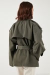 Oversize Fit Kruvaze Yaka Kuşaklı Düğmeli Kadın Trençkot 6839609 HAKİ