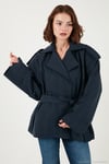 Oversize Fit Kruvaze Yaka Kuşaklı Düğmeli Kadın Trençkot 6839609 LACİVERT