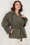 Oversize Fit Kruvaze Yaka Kuşaklı Düğmeli Kadın Trençkot 6839609 HAKİ