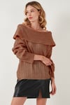 Oversize Fit Madonna Yaka Triko Kadın Kazak 4615216 CAMEL