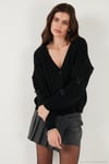 Oversize Fit V Yaka Fiyonk Detaylı Düğmeli Kadın Hırka 4615577 SİYAH