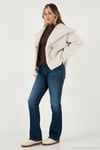 Oversize Geniş Yaka Çıtçıt Düğmeli Astarlı Peluş Kadın Mont 6839623 BEYAZ