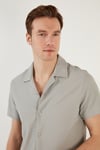 Pamuk Karışımlı Apaş Yaka Kısa Kollu Regular Fit Erkek Gömlek CF24S115882 GRİ