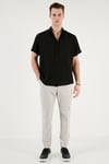 Pamuk Karışımlı Kısa Kollu Regular Fit Erkek Gömlek CF23S113139 SİYAH
