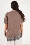 Pamuklu Kontrast Dantel Panelli Salaş Bisiklet Yaka Kadın T Shirt 5866992 KAHVE