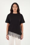 Pamuklu Kontrast Dantel Panelli Salaş Bisiklet Yaka Kadın T Shirt 5866992 SİYAH