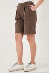 Pamuklu Loose Fit Pileli Kemerli Bermuda Kadın Şort 668YP5439 KAHVE