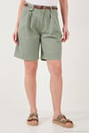 Pamuklu Loose Fit Pileli Kemerli Bermuda Kadın Şort 668YP5439 AÇIK HAKİ