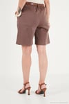 Pamuklu Loose Fit Pileli Kemerli Bermuda Kadın Şort 668YP5439 AÇIK KAHVE