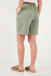 Pamuklu Loose Fit Pileli Kemerli Bermuda Kadın Şort 668YP5439 AÇIK HAKİ