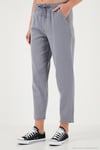 Pamuklu Normal Bel Regular Fit Düz Paça Kadın Pantolon 668YP42282S4 GRİ