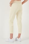 Pamuklu Normal Bel Regular Fit Düz Paça Kadın Pantolon 668YP42282S4 SARI