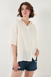 Pamuklu Oversize Yırtmaçlı Kısa Kollu Kadın Gömlek CF25S166965 EKRU
