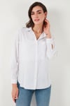 Pamuklu Regular Fit Cepli Kadın Gömlek CF25S16992 BEYAZ