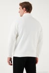 pamuklu-regular-fit-dik-yaka-sardonlu--0233e6.jpg