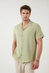 Pamuklu Regular Fit Klasik Yaka Kısa Kollu Erkek Gömlek CF26S125404 MİNT