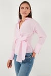 Pamuklu Regular Fit Uzun Kollu Bağlama Detaylı Kadın Gömlek 65200538 PEMBE