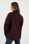 Pamuklu Relaxed Fit Fiyonk Detaylı Yaka Kadın Gömlek 6925407 MÜRDÜM