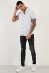 Pamuklu Slim Fit Düğmeli Yaka Kısa Kollu Erkek Gömlek CF21S112546 BEYAZ