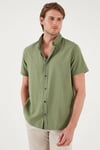 Pamuklu Slim Fit Düğmeli Yaka Kısa Kollu Erkek Gömlek CF21S112546 HAKİ