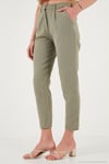 Pamuklu Slim Fit Normal Bel Düz Paça Kadın Pantolon 668Y5121 HAKİ
