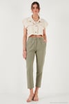 Pamuklu Slim Fit Normal Bel Düz Paça Kadın Pantolon 668Y5121 HAKİ